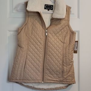 New Ambiance Womens Quilted Vest Size Medium